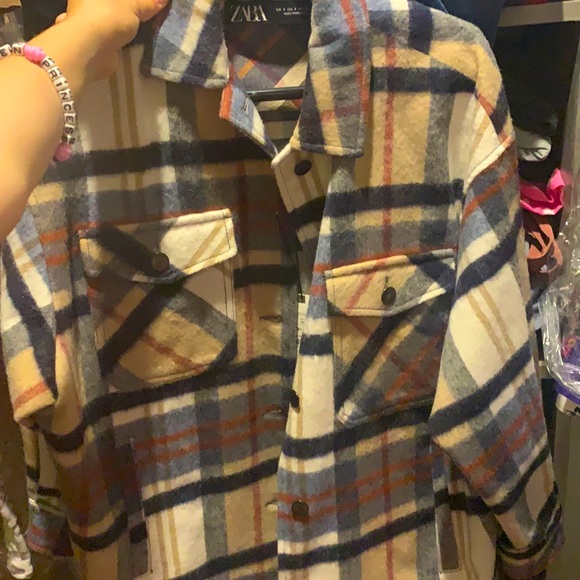 Zara - Picture 1 of 1